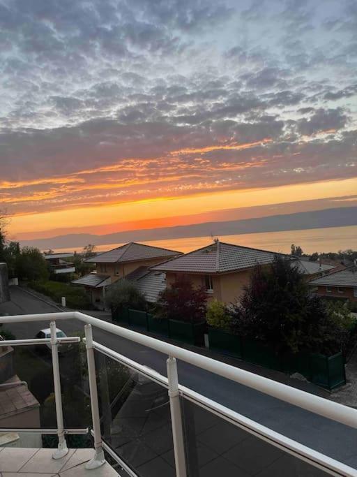 Magnifique Appart Renove Evian Duplex Vue Lac 8 Pers Dış mekan fotoğraf